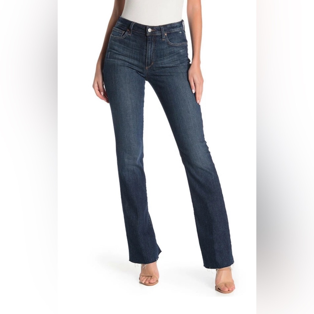 Joe's High Rise Curvy Bootcut Stretch Jeans w/Frayed hem Size 32
Monroe Wash